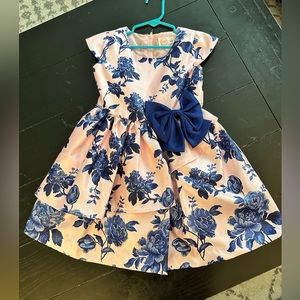Girls flower dress